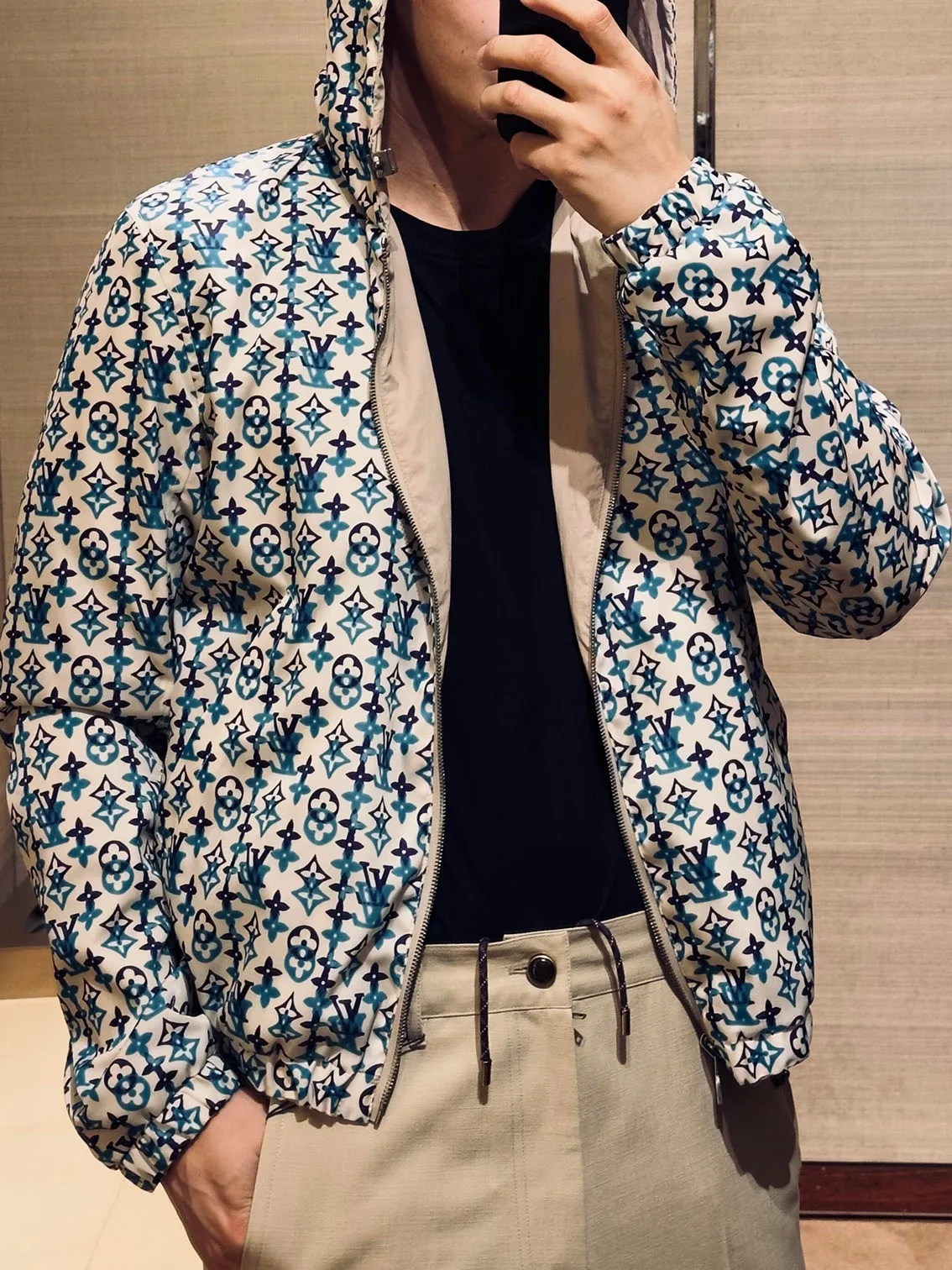Louis Vuitton/